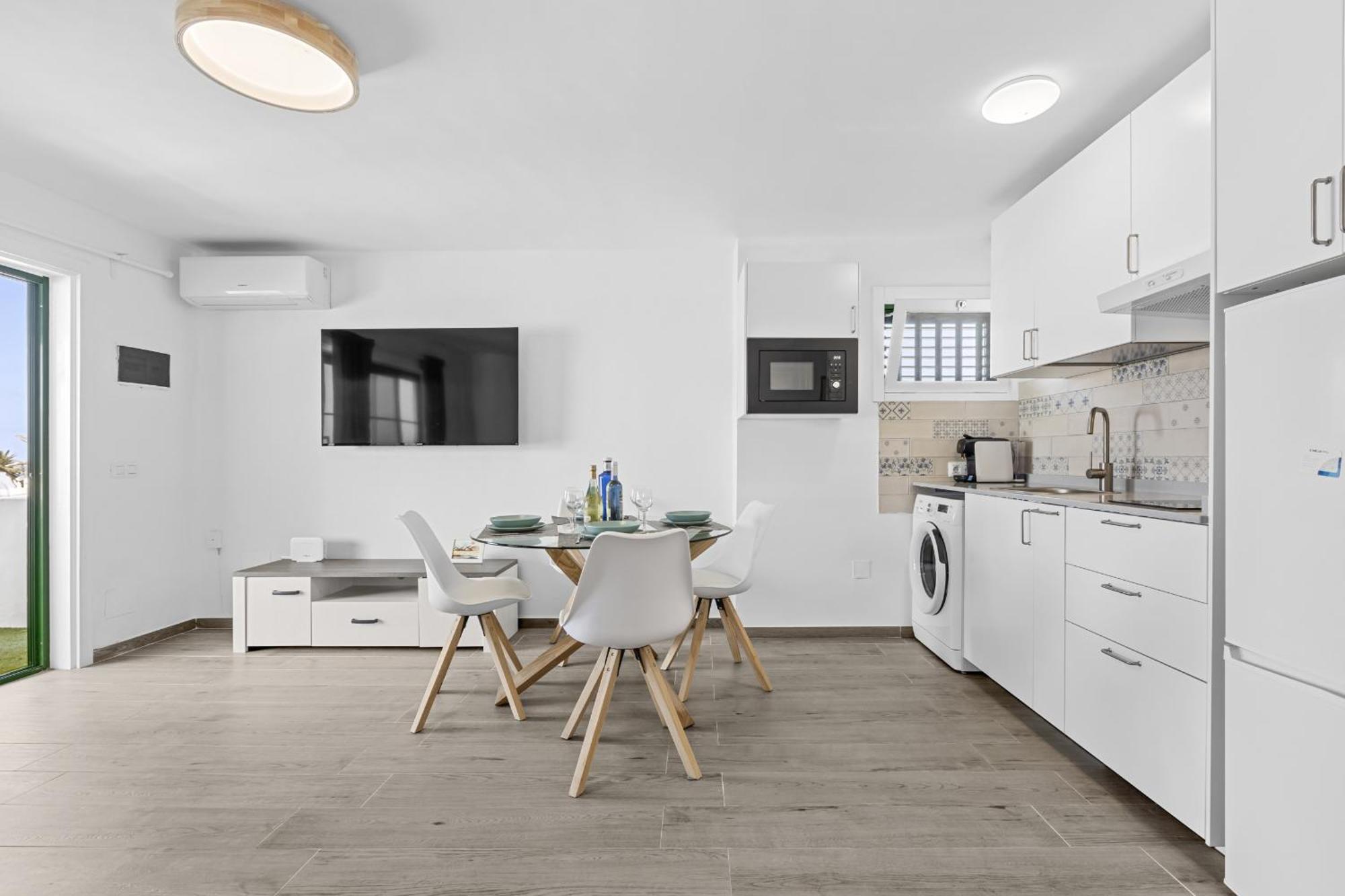 Apartamento Julia Puerto Del Carmen Puerto del Carmen  Ngoại thất bức ảnh