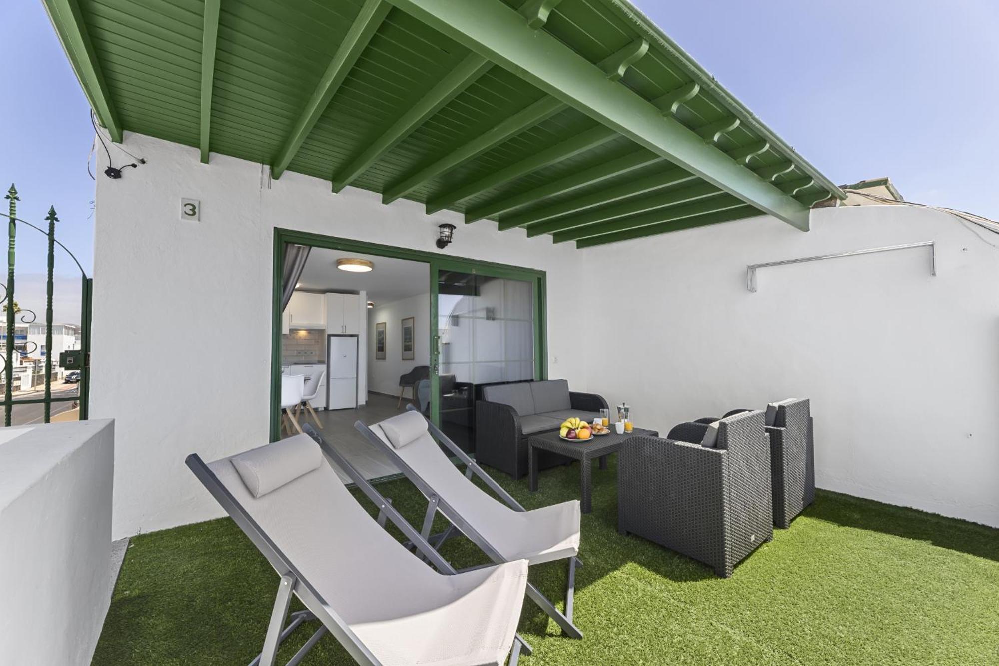 Apartamento Julia Puerto Del Carmen Puerto del Carmen  Ngoại thất bức ảnh